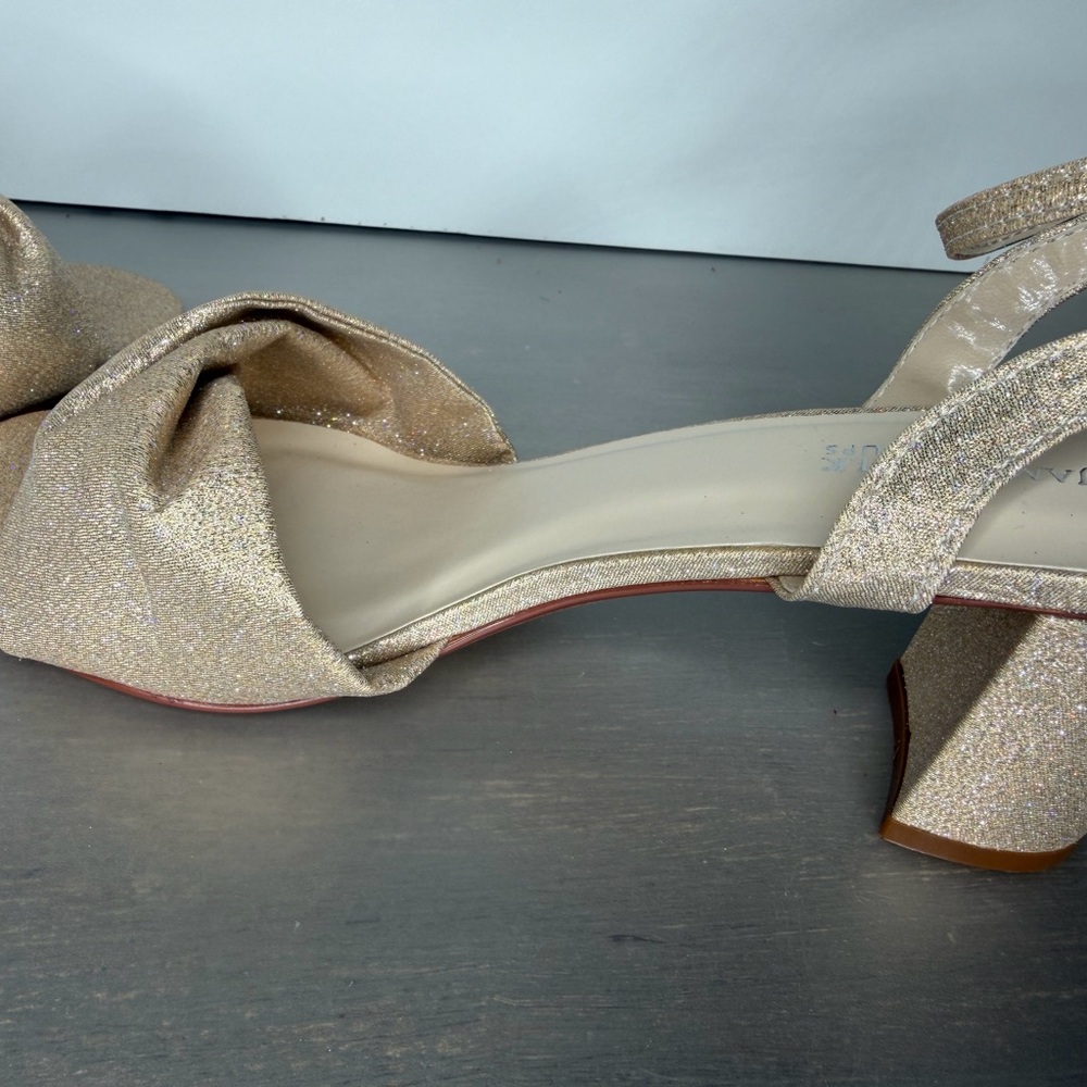 Touch Ups Benjamin Walk Champagne Sparkle Sandals Sling Back Open Toe Sz 10.5 - Picture 9 of 11